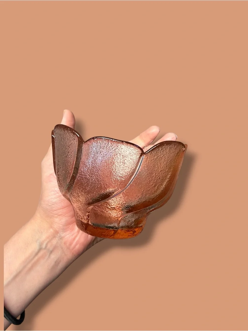 Textured Glass Flower Bowl in pink glow